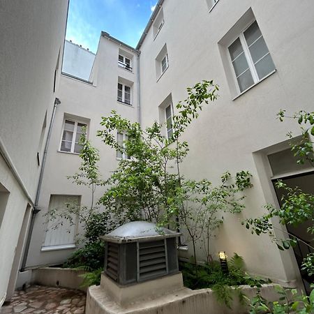 Grand Studio Entierement Renove Au Coeur De Paris Leilighet Eksteriør bilde